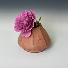 Load image into Gallery viewer, Bud Vase Seven
